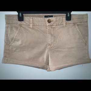 American Eagle Khaki Mid Shorts. Only Worn Once.